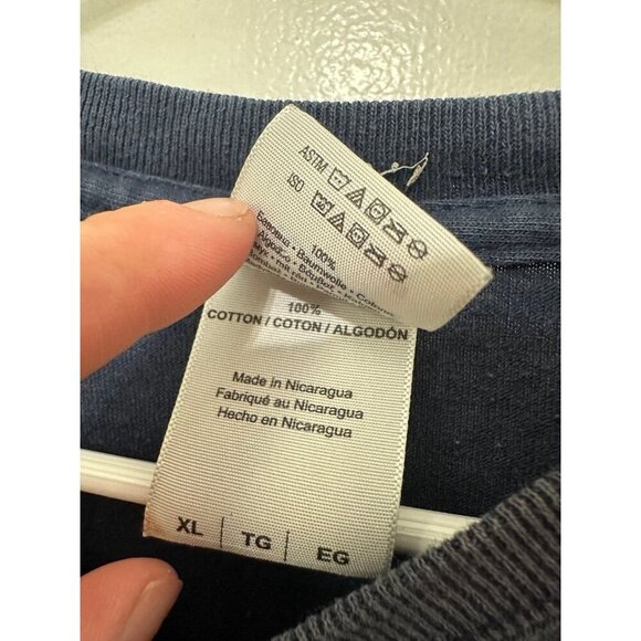 Gildan size X – large American flag T-shirt - Picture 6 of 9